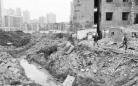 广州村民挖“天堑” 围逼“钉子户”