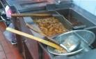 北京吉野家餐具环境令人堪忧 废弃米饭重新上桌