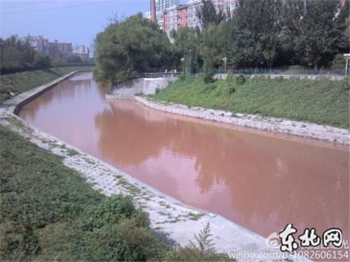 9月8日，马家沟河水变红