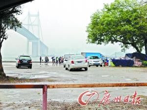 游客投诉虎门沙角炮台景区外停车场违规收费