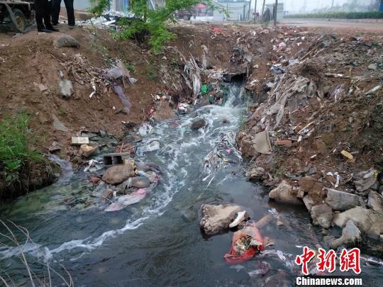 河南虞城工业园污水直排 村民反映数次未果(图)