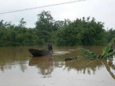 广东英德两村庄被淹20年 搬迁喊15年仍在计划中（组图）