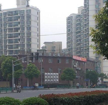 上海浦东“最牛违建”野蛮生长 曝光4个月变身公寓