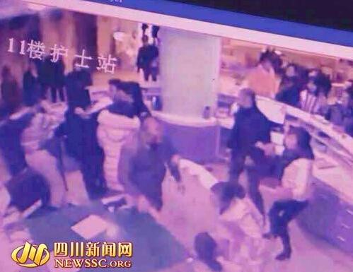 四川护士被3男群殴流产 打人者自称“我有钱”/图