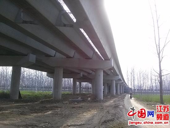 沭阳：326省道跨京沪高速公路大桥2015下半年通车（组图）