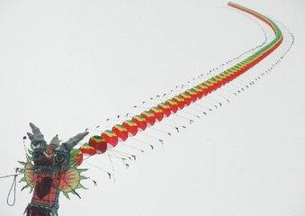 吴江：盛泽镇风筝协会市级比赛中勇夺4奖项