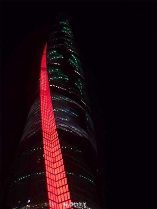 上海中心拥有世界最快电梯:55秒直达119层(图