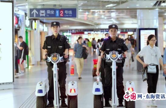 警中巾帼：江苏南京地铁警方成立全国首支地铁女警巡防队