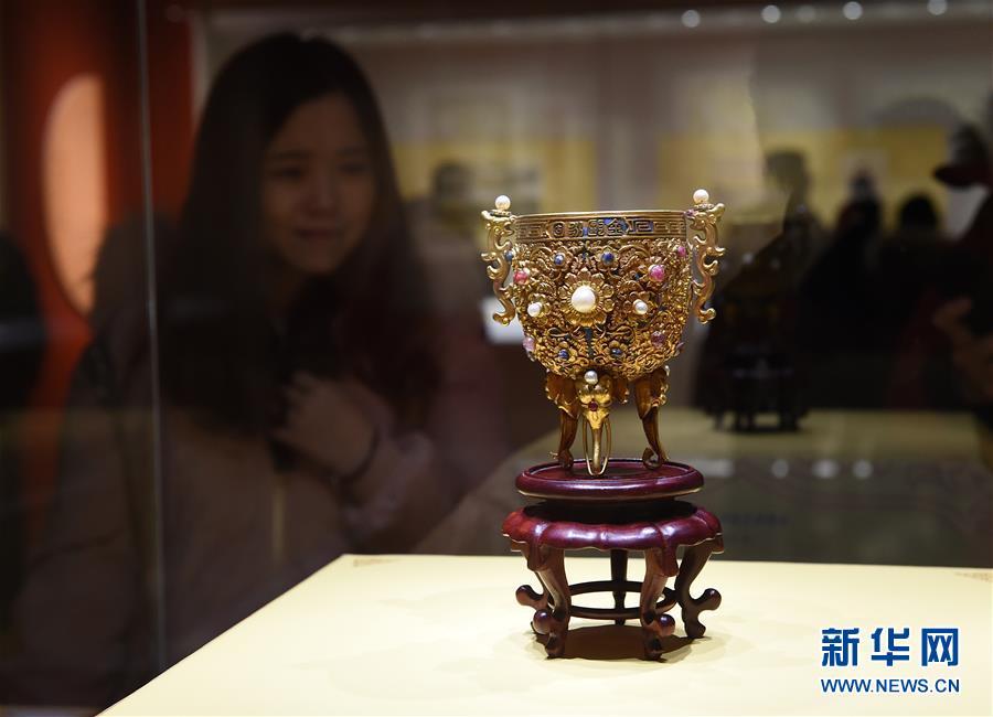 “走进养心殿——大清的家国天下”展览在南京博物院开幕