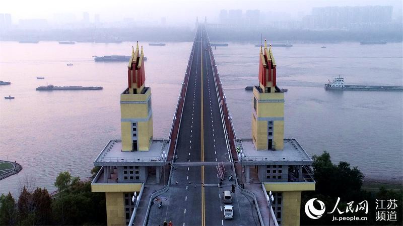 “闭关”两年 南京长江大桥12月将恢复通车