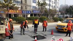 靖江公路站开展姜八公路春季预防性小修保养