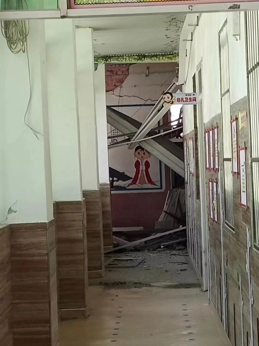 碧桂园咸阳项目拆旧致一幼儿园教室坍塌 400名幼儿停课