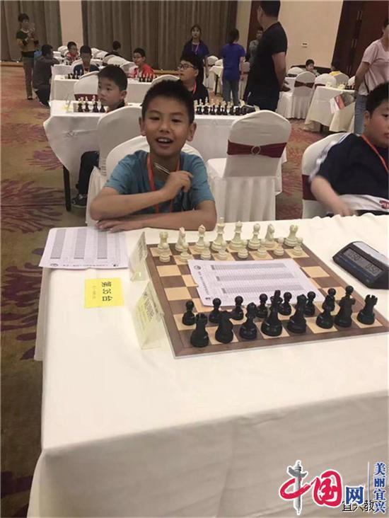 宜兴城中实小11岁小学生成国象候补棋协大师