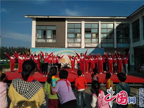江苏淮阴王兴小学为学生搭建了展示才艺的舞台
