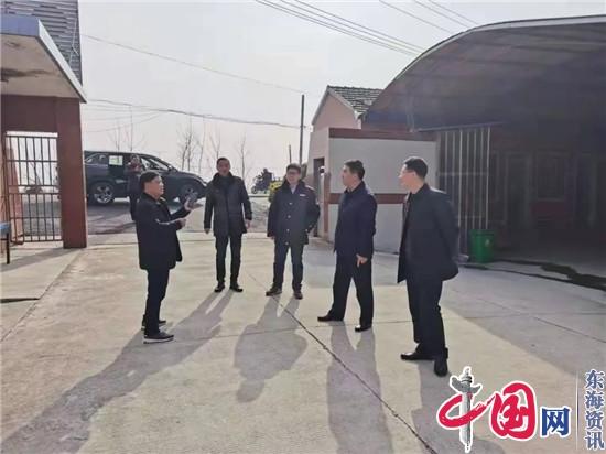 兴化市大邹镇主要领导带队检查全镇安全生产工作