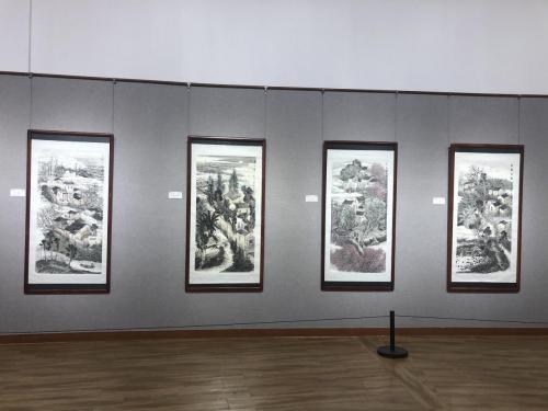 “静听乡音——叶其嘉何婉薇中国画作品展”开幕式隆重开幕