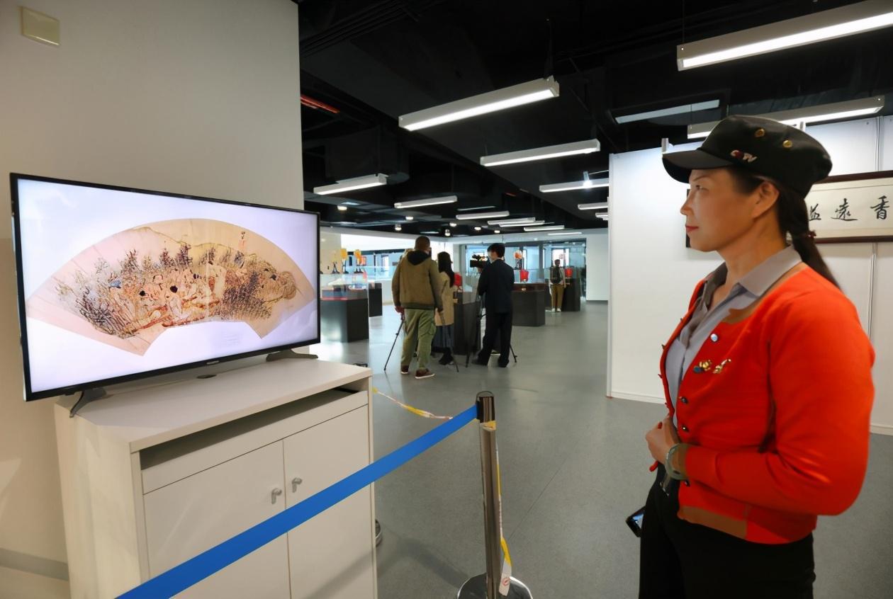 第十七届海淀文化季-第五届中华瑰宝扇面精品展在京开幕