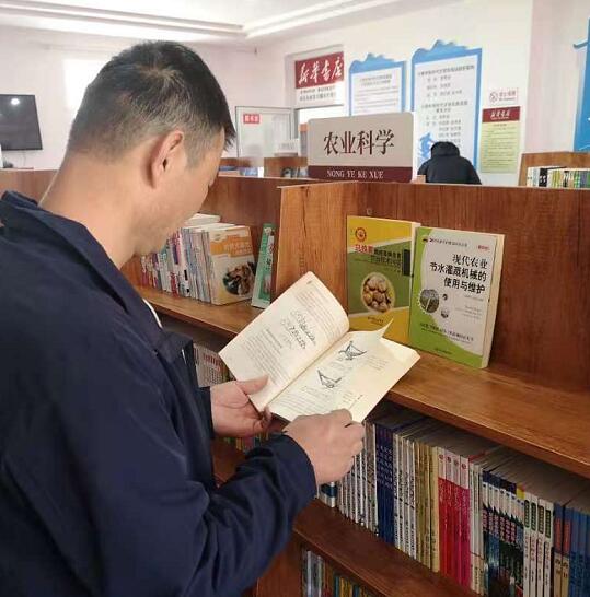 河北涞水县农村图书发行网点助力脱贫攻坚