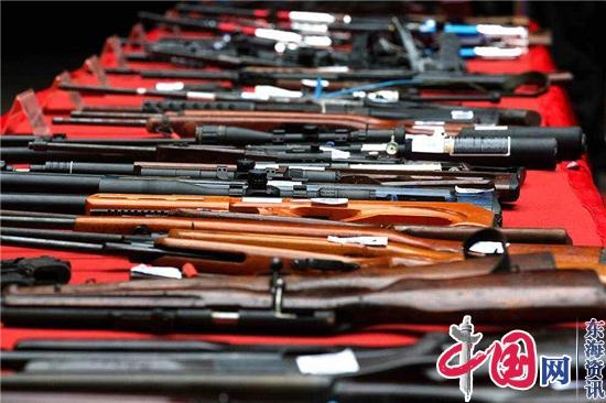 保平安！江苏公安机关集中销毁近万件非法枪爆物品