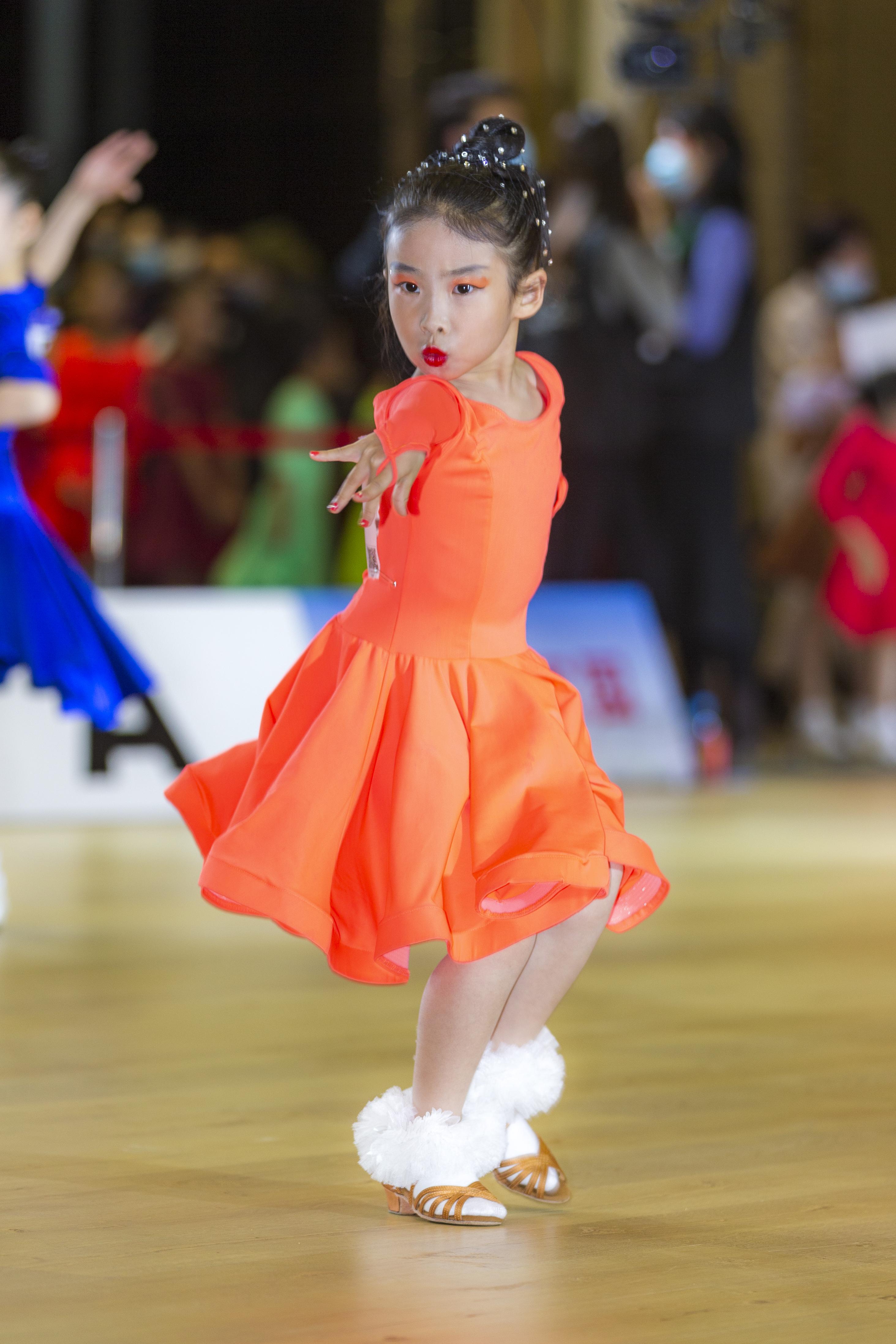 第七届“和平杯”标准舞、拉丁舞、流行舞全国城市公开赛在天津举办