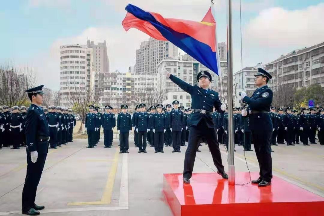 警察节湖北公安县公安局隆重举行升警旗仪式