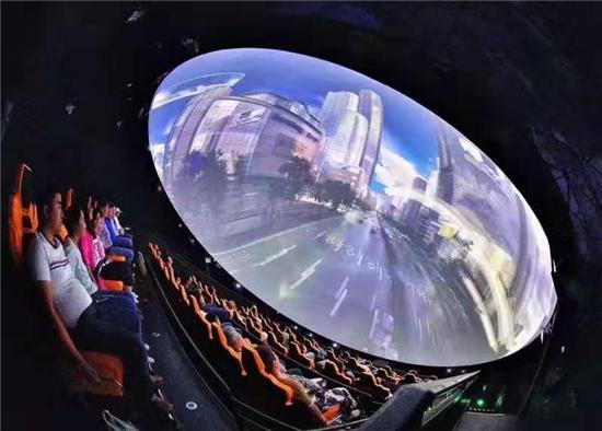 飞越新视界! 红山森林动物园“360极限飞球”球幕影院开幕