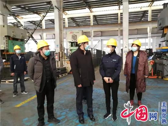 1月18日 市委副书记、副市长秦猛走访尚湖企业……