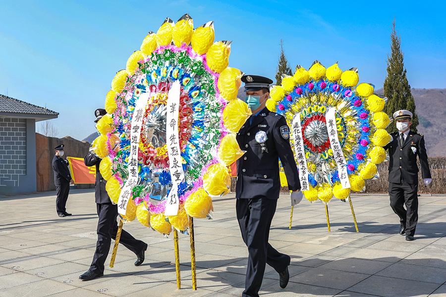 缅怀先烈 致敬英魂——集安边检站清明系列活动