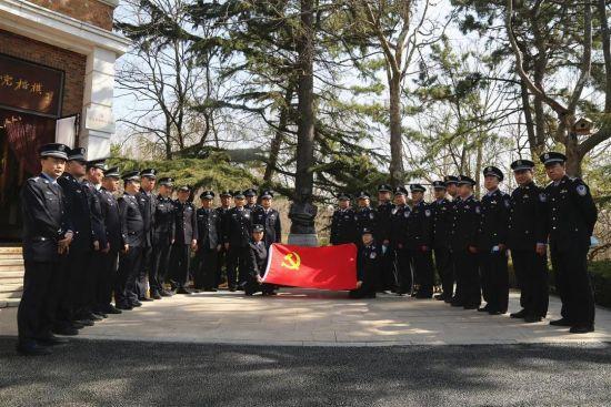 关东铁警党史学习教育走“新”更入“心”！