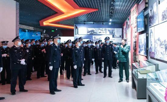 关东铁警党史学习教育走“新”更入“心”！