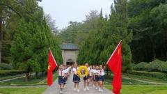 衡阳市南岳区金月完小以纪念先烈活动打造德育课程