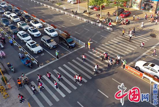 人民防线：江苏警方全力构筑校园安全防护墙