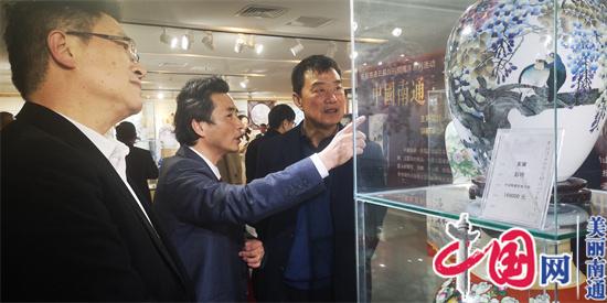 中国南通·首届景德镇百年名人陶瓷精品绝品展将于25日在南通报业大厦开展