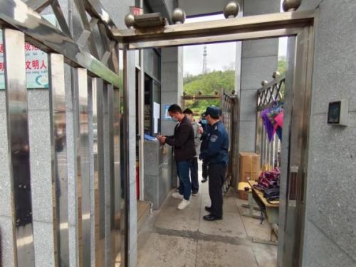 郴州市六十七完小：筑起校园疫情防控“铜墙铁壁”