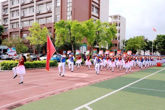 佛山市南海区狮山镇联和吴汉小学举行庆祝“六一”儿童节文艺汇演