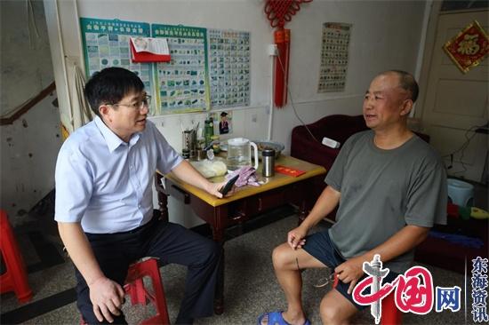兴化市退役军人事务局“八一”走访慰问困难退役军人