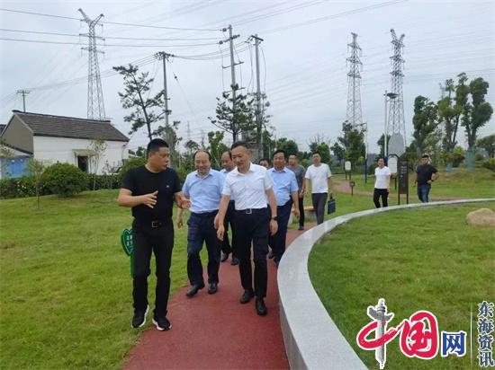 江苏省总工会领导来兴化市戴南镇调研“三创争两提升”工作