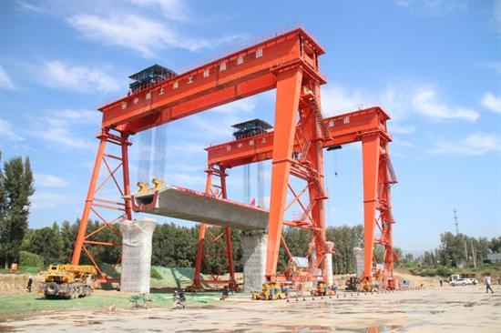 中铁上海工程局集大原铁路忻州段首次架梁施工圆满完成