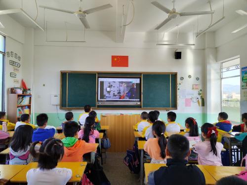 南康区第九小学：奇妙天宫课堂 启航科技梦想