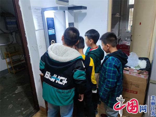 南京市马群街道南湾营社区：“我是小小快递员”社会成长体验活动