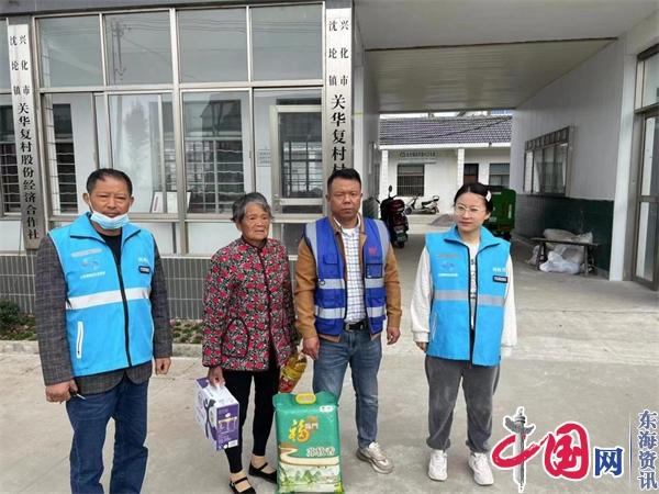 兴化市沈伦镇综合指挥中心：走访慰问空巢老人和特困户 传递浓浓冬日温情