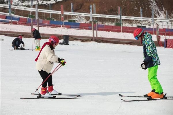 丰都南天湖第三届冰雪旅游季正式启动