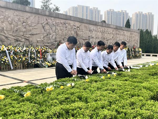 中建土木山东公司开展“缅怀革命先烈 传承红色基因”清明节主题活动