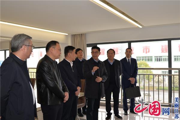 淮安市司法局主要领导进企业开展走访服务活动