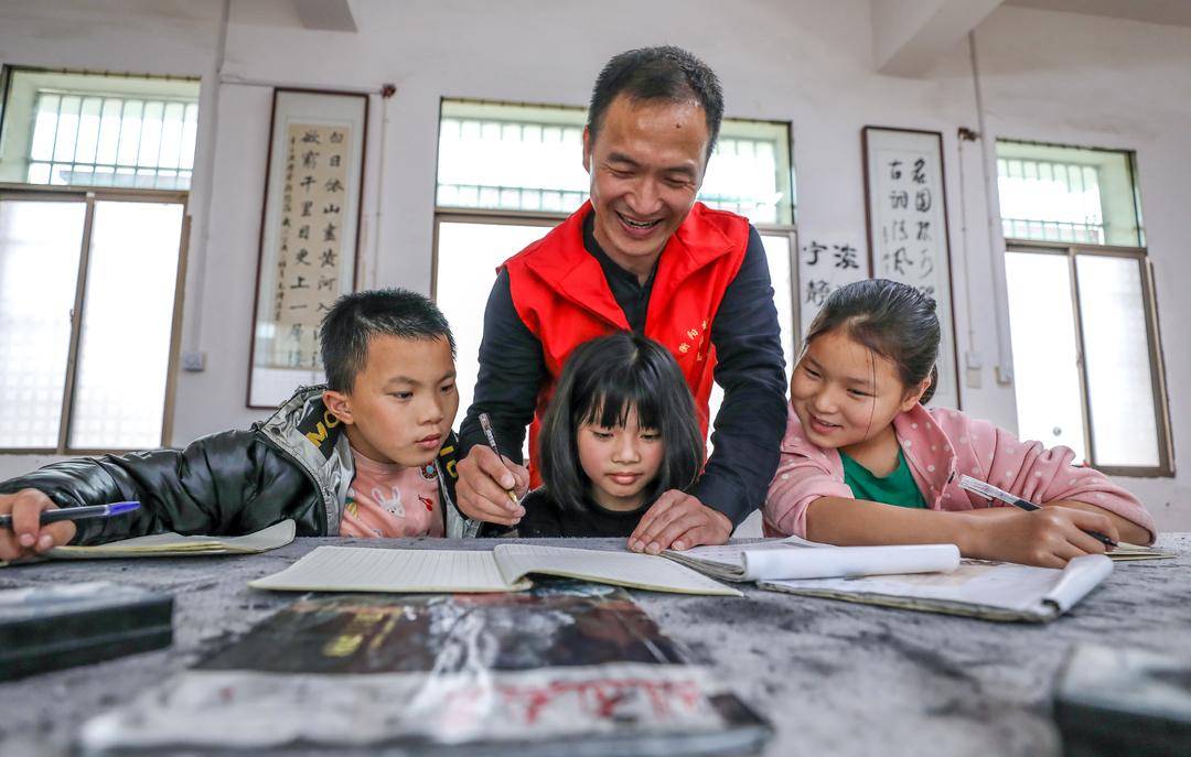 衡阳幼儿师专支教帮扶三年结硕果