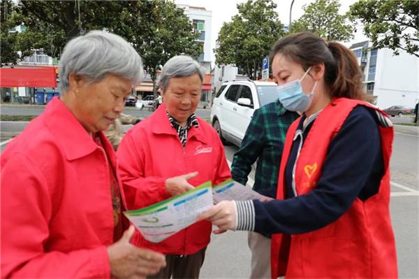 江苏省三河农场开展垃圾分类宣传主题活动