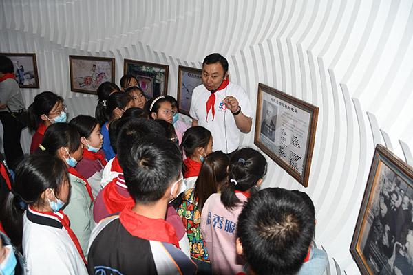 中国电信江苏淮阴区分公司组织留守儿童参观电信5G+智慧城市体验馆