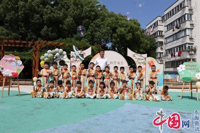 兴化市昭阳中心幼儿园在“玩趣”中渗透“吾爱”德育教育