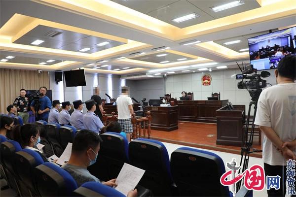 江苏省、市人大代表点案旁听兴化法院“吐血碰瓷”诈骗案