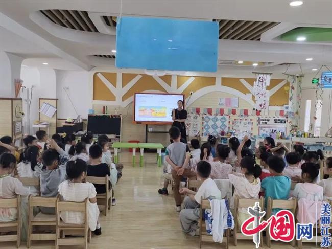 初探小学 礼遇成长——淮安市东昇花园幼儿园开展幼小衔接系列活动